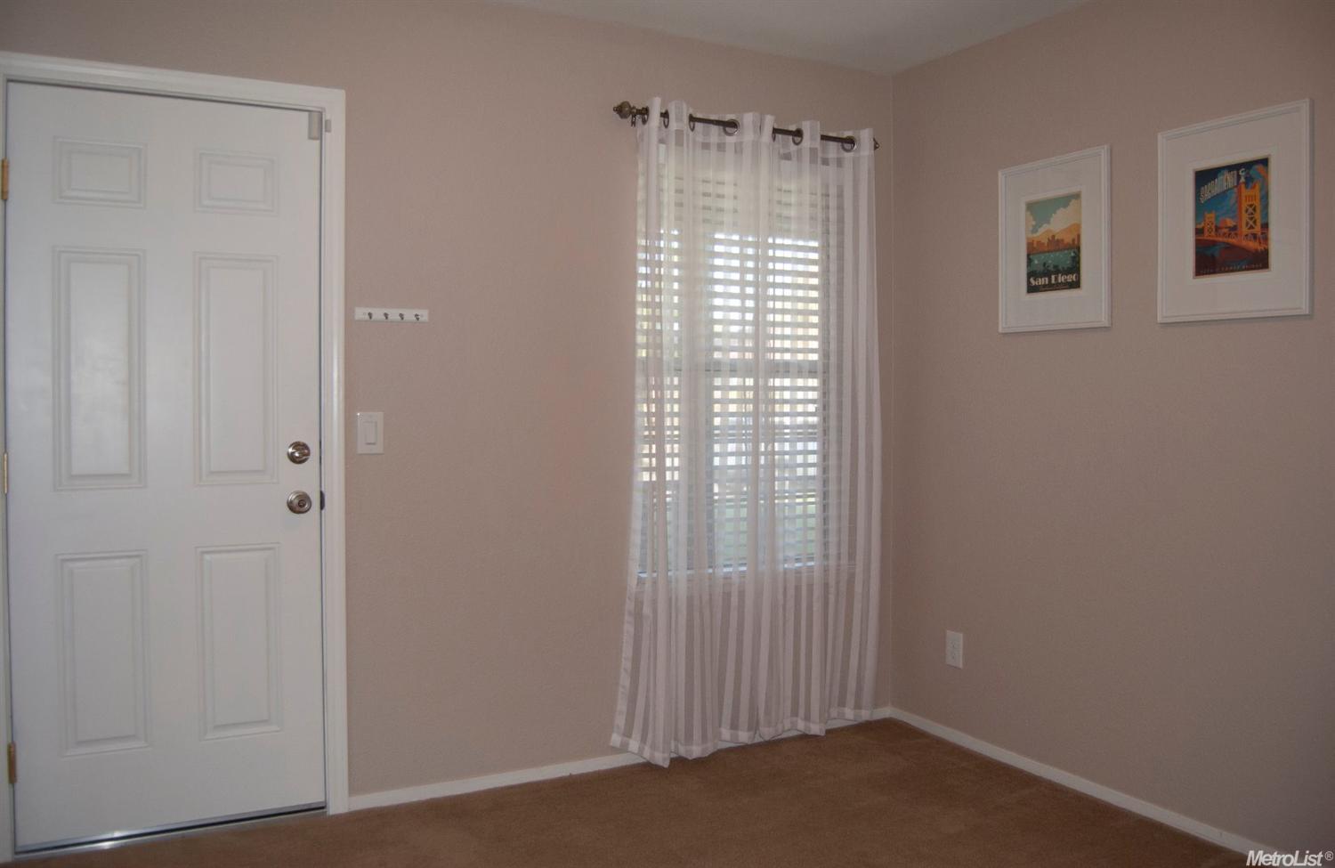 1056 Carpinteria Dr, Galt, CA 95632 photo 8