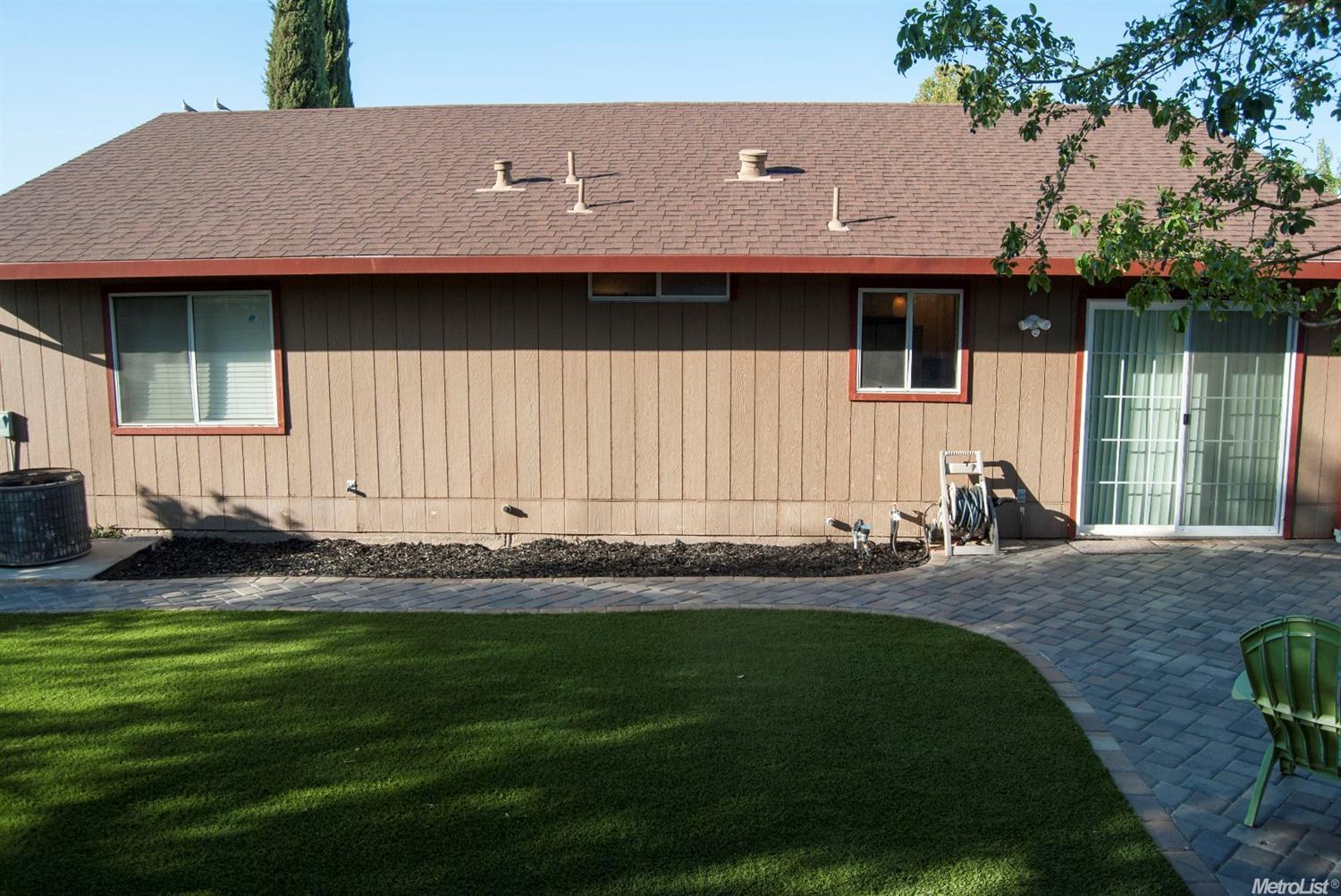 1056 Carpinteria Dr, Galt, CA 95632 photo 13