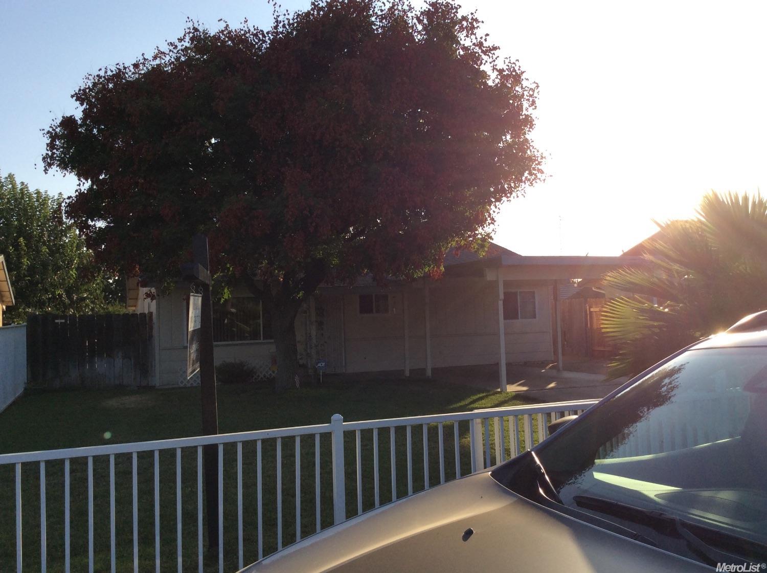 5517 10th St, Keyes, CA 95328 photo 2