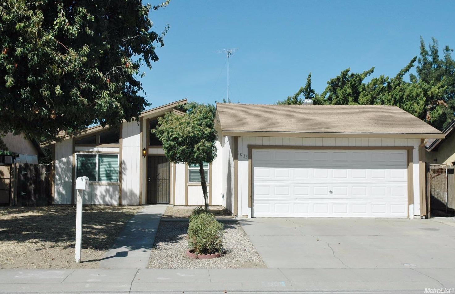 1035 Merced Way, Manteca, CA 95337 photo 1