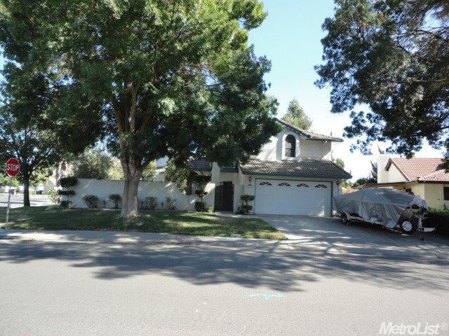 2424 Southfork Ln, Modesto, CA 95355 photo 1