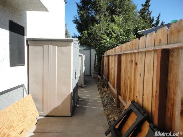 2424 Southfork Ln, Modesto, CA 95355 photo 24