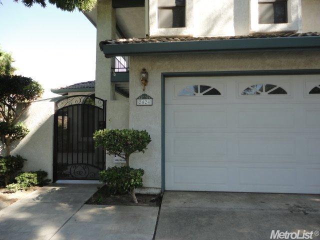 2424 Southfork Ln, Modesto, CA 95355 photo 3