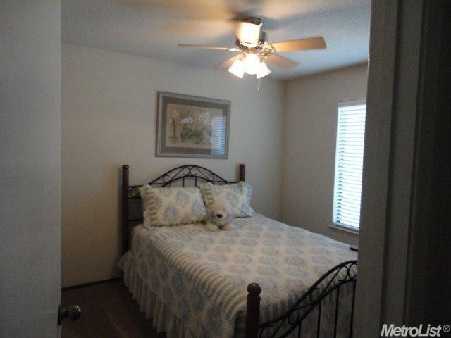 2424 Southfork Ln, Modesto, CA 95355 photo 14