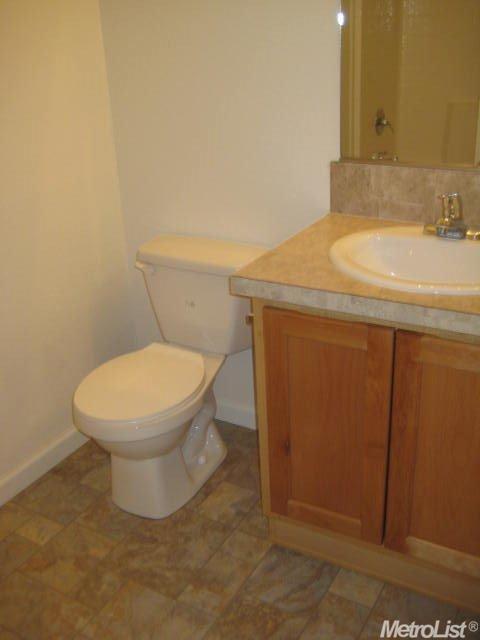 1412 Playground Way, Modesto, CA 95355 photo 9