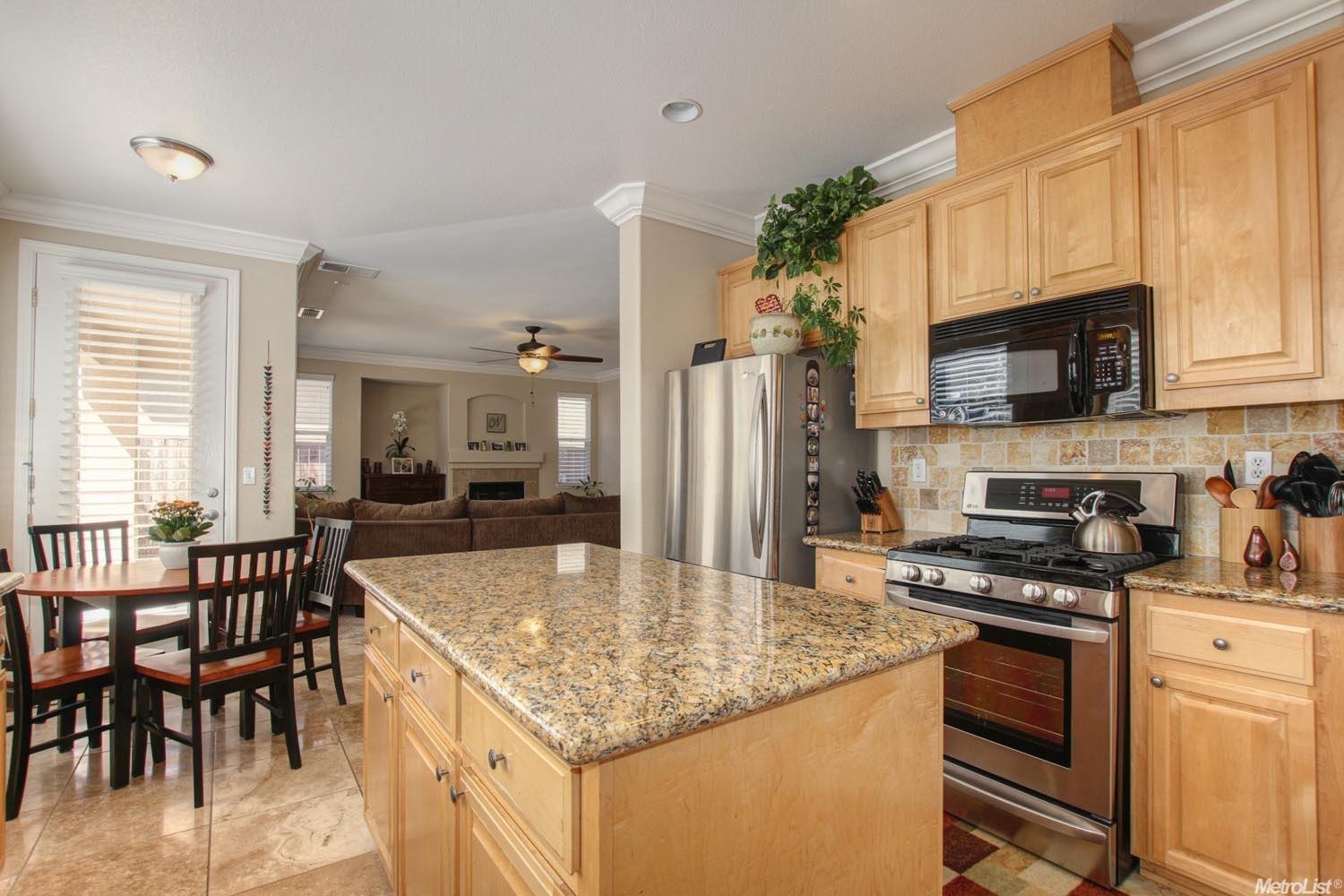 6004 Roswitha Ct, Carmichael, CA 95608 photo 10