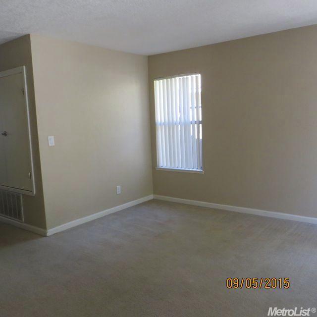 4005 Elmo Loop #d, Modesto, CA 95356 photo 1