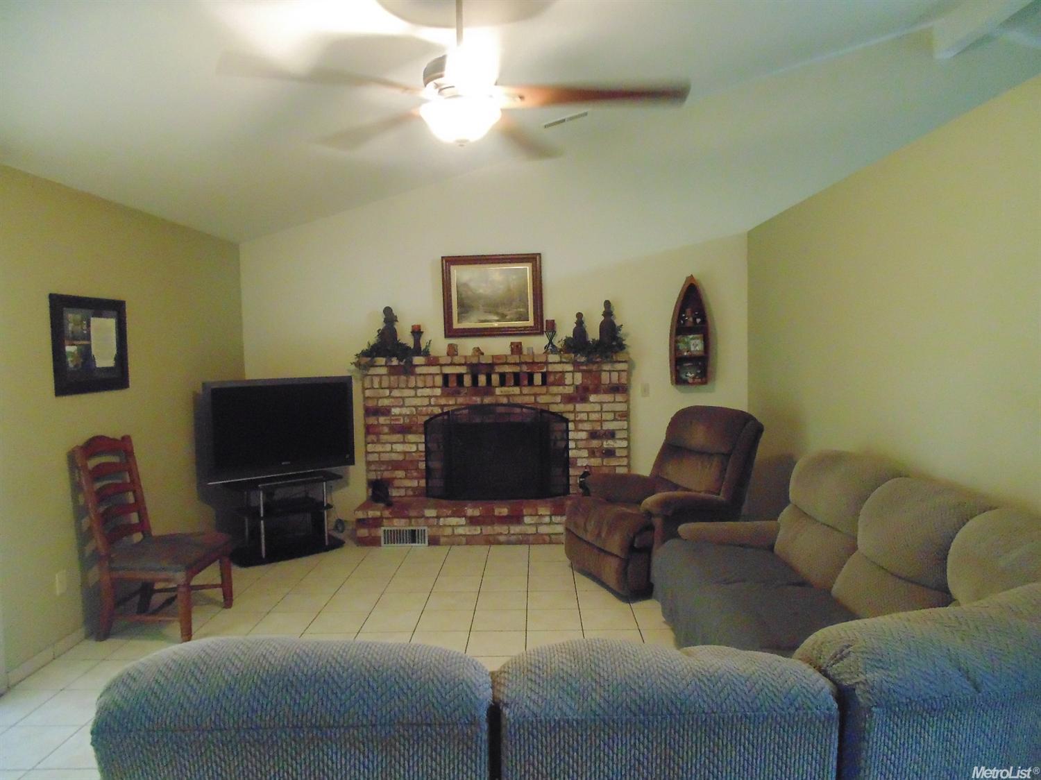 2529 Mill Oak Dr, Modesto, CA 95355 photo 3