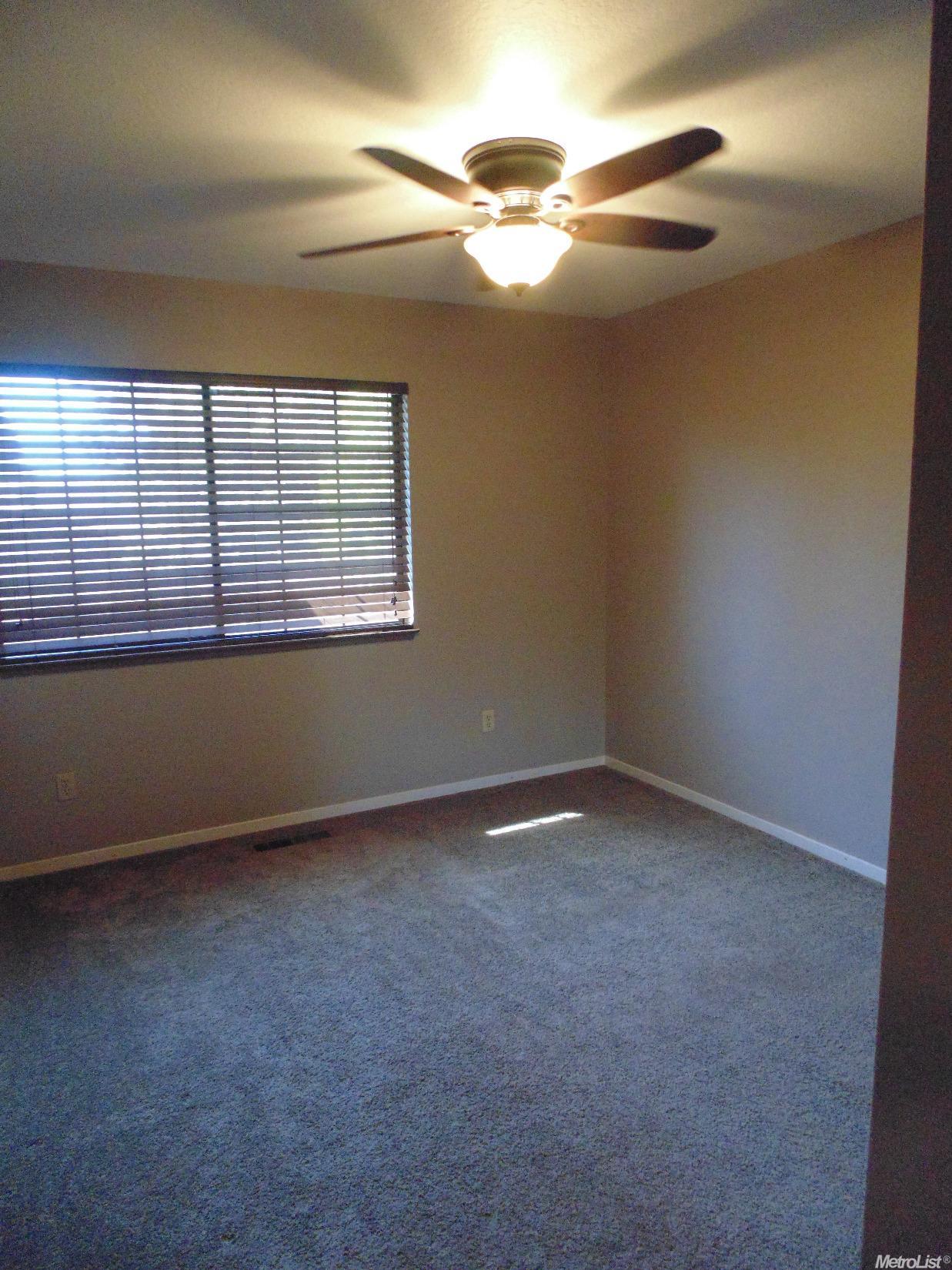 2529 Mill Oak Dr, Modesto, CA 95355 photo 17