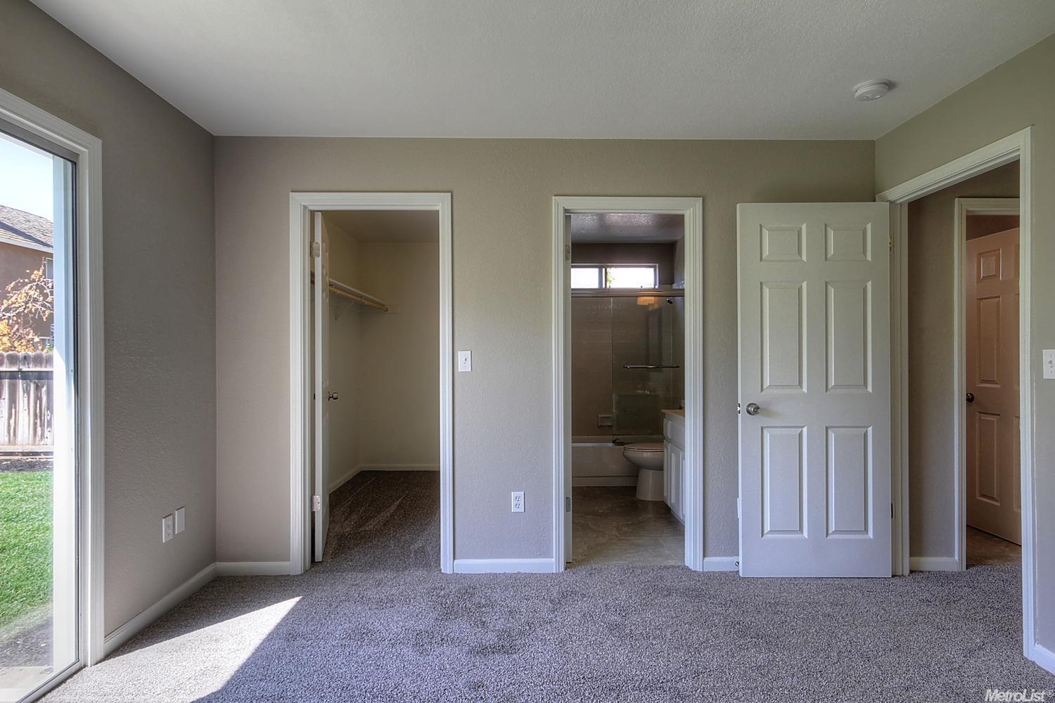 622 Jonquil Dr, Lathrop, CA 95330 photo 13