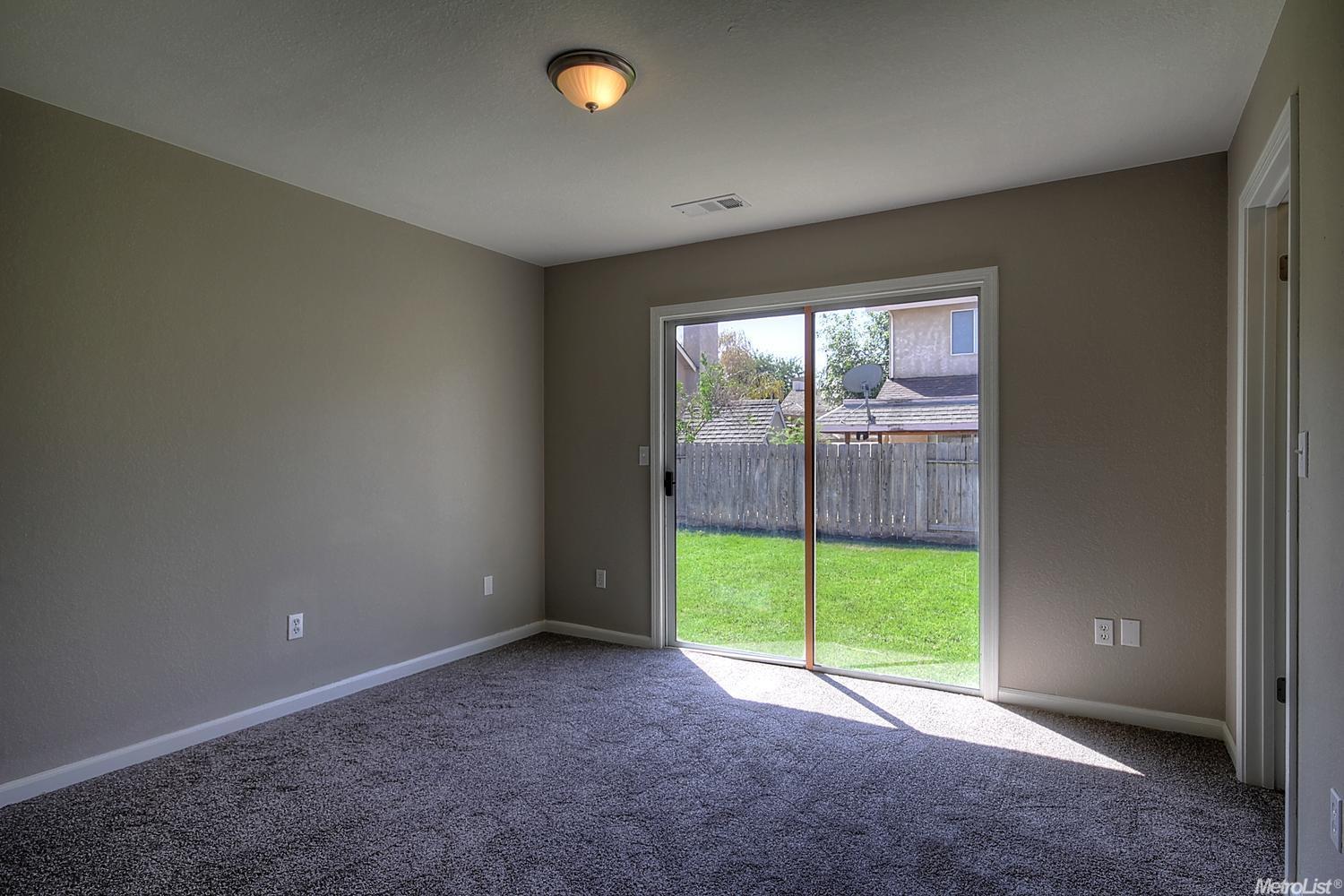 622 Jonquil Dr, Lathrop, CA 95330 photo 12