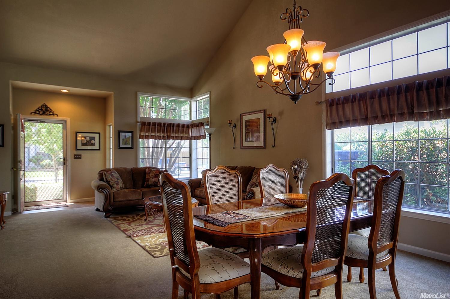1281 Parkside Dr, Tracy, CA 95376 photo 4