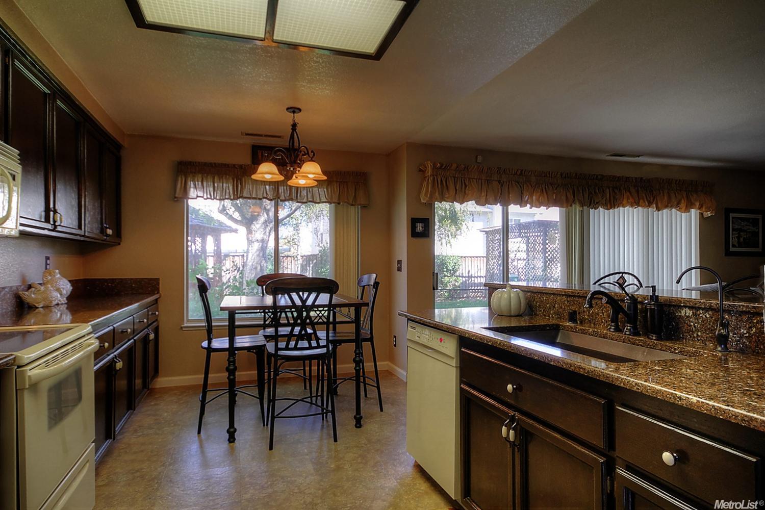 1281 Parkside Dr, Tracy, CA 95376 photo 8