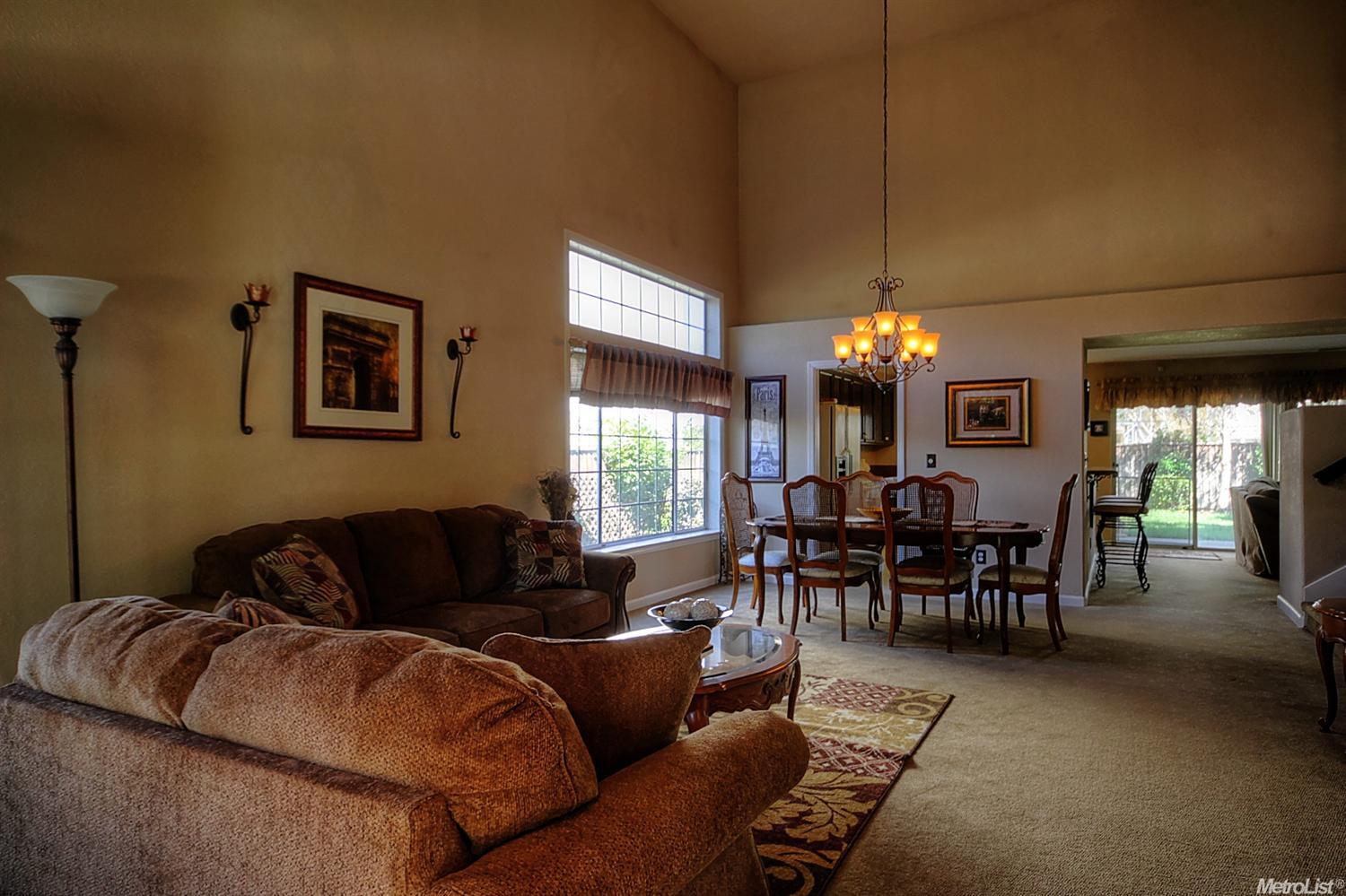1281 Parkside Dr, Tracy, CA 95376 photo 3