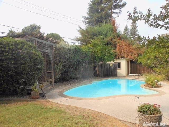 5432 Tree Side Dr, Carmichael, CA 95608 photo 2
