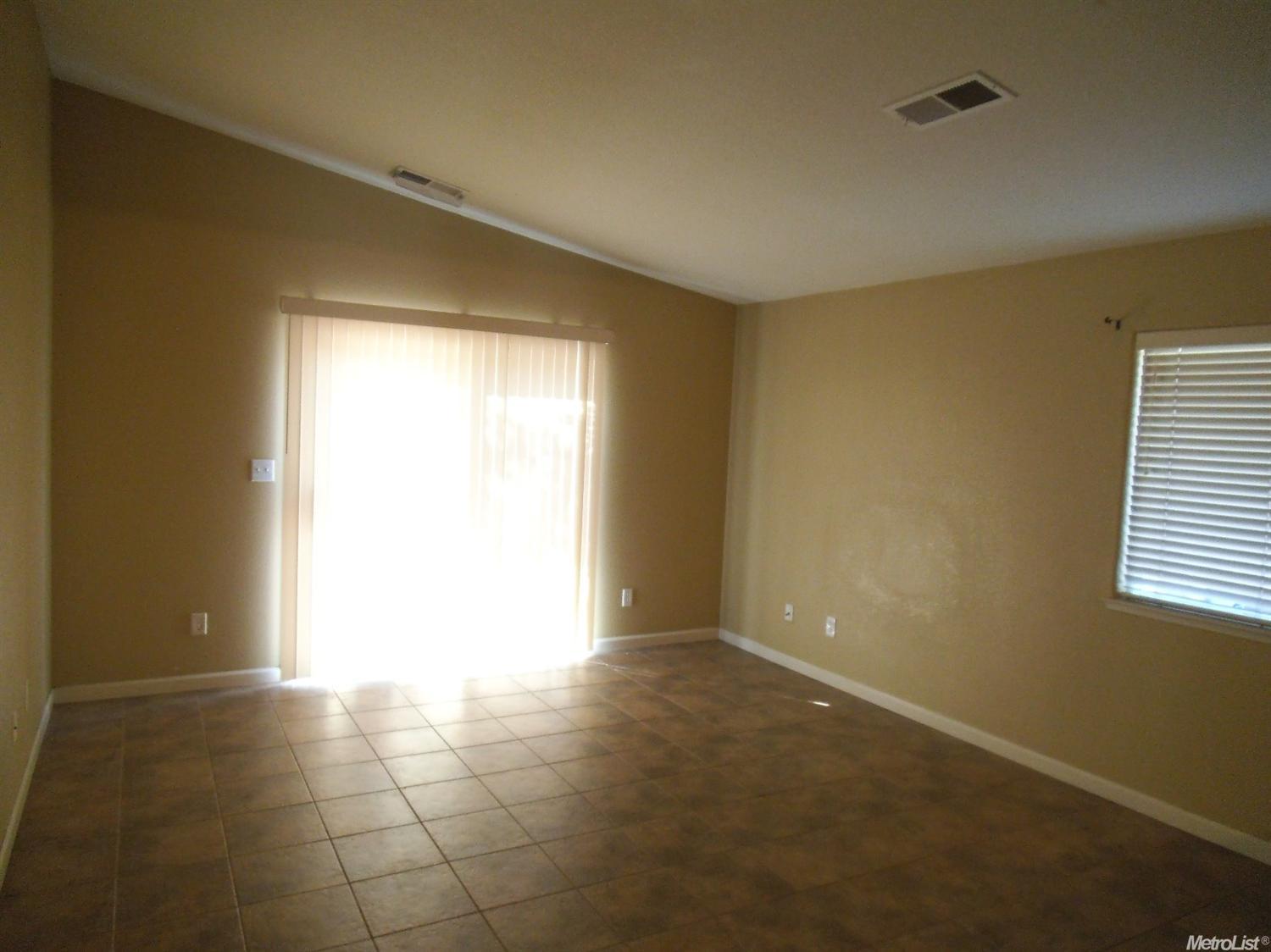 289 Brimmer Rd, Merced, CA 95341 photo 4
