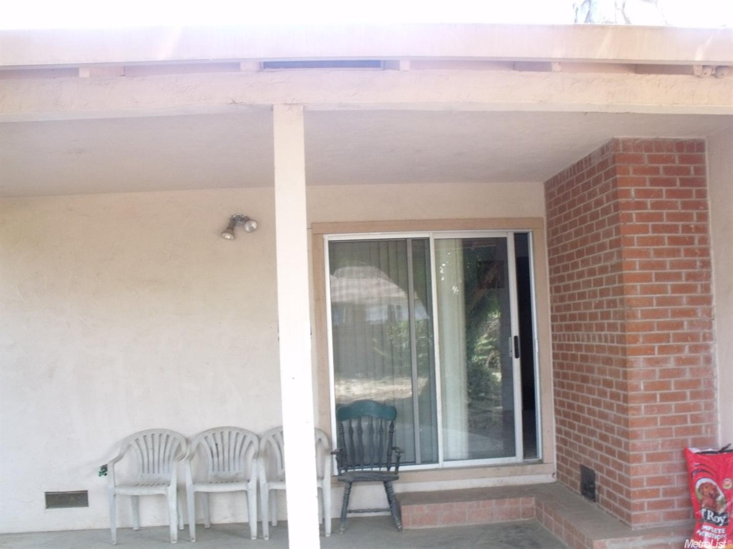 387 Sycamore Ave, Gustine, CA 95322 photo 6
