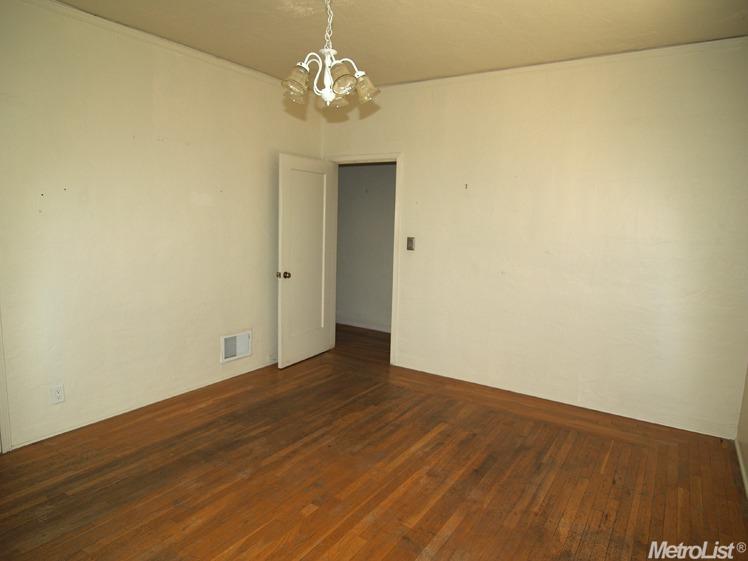 1025 Hackberry Ave, Modesto, CA 95350 photo 19