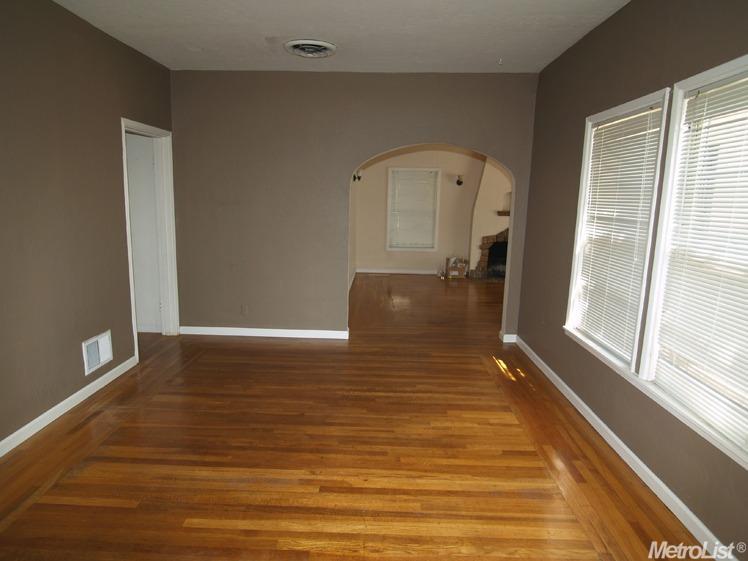 1025 Hackberry Ave, Modesto, CA 95350 photo 9