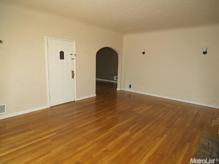 1025 Hackberry Ave, Modesto, CA 95350 photo 7