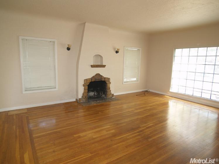 1025 Hackberry Ave, Modesto, CA 95350 photo 5