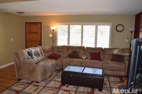 1816 Elder Ln, Modesto, CA 95355 photo 3