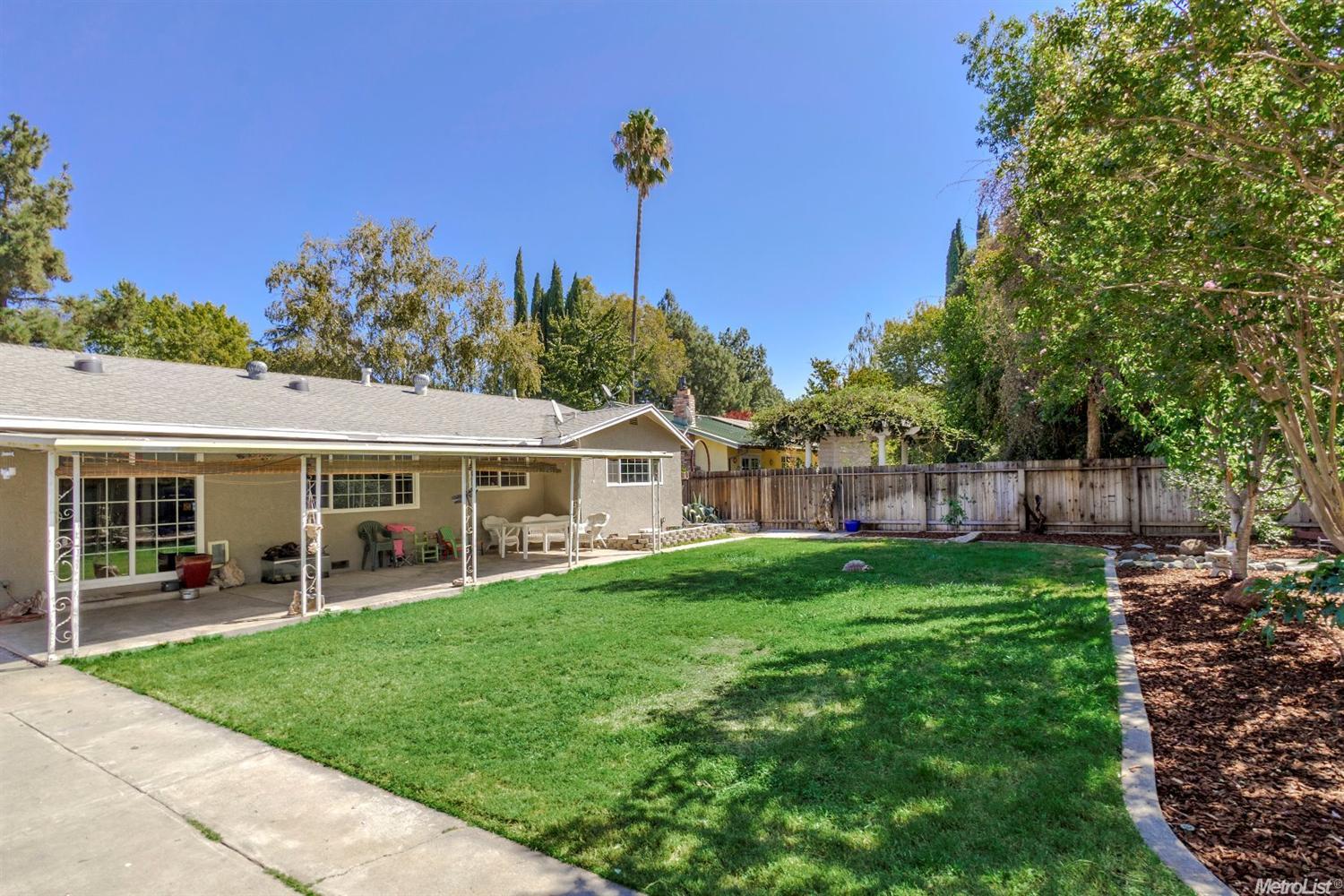 2822 Loyola, Davis, CA 95618 photo 8