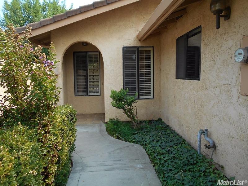 1403 Trinity Way, Turlock, CA 95382 photo 2