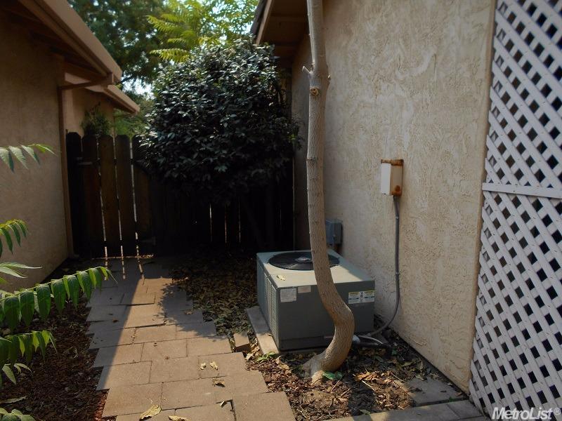 1403 Trinity Way, Turlock, CA 95382 photo 13