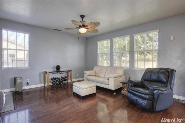 11013 Essey Cir, Mather, CA 95655 photo 7