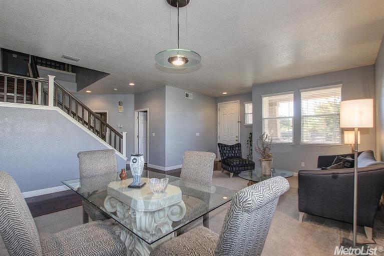 11013 Essey Cir, Mather, CA 95655 photo 4