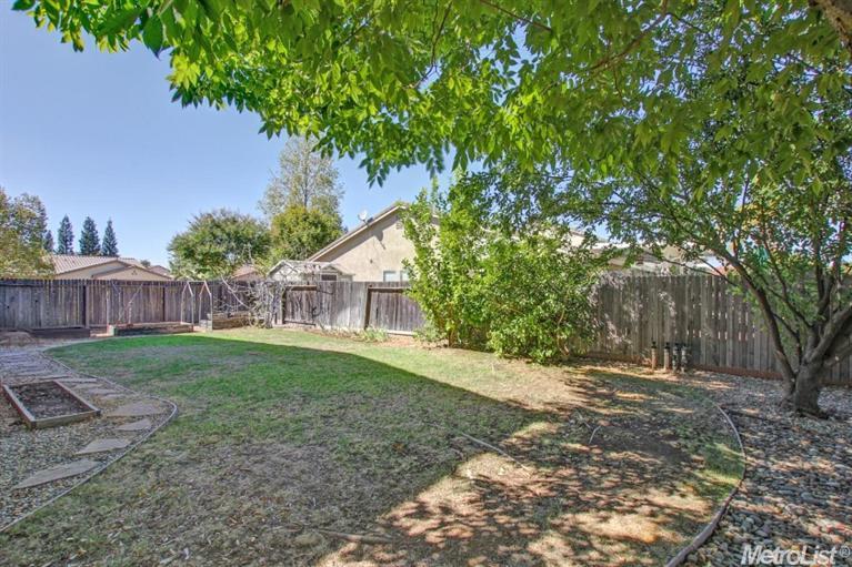 11013 Essey Cir, Mather, CA 95655 photo 21