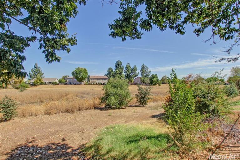 11013 Essey Cir, Mather, CA 95655 photo 24