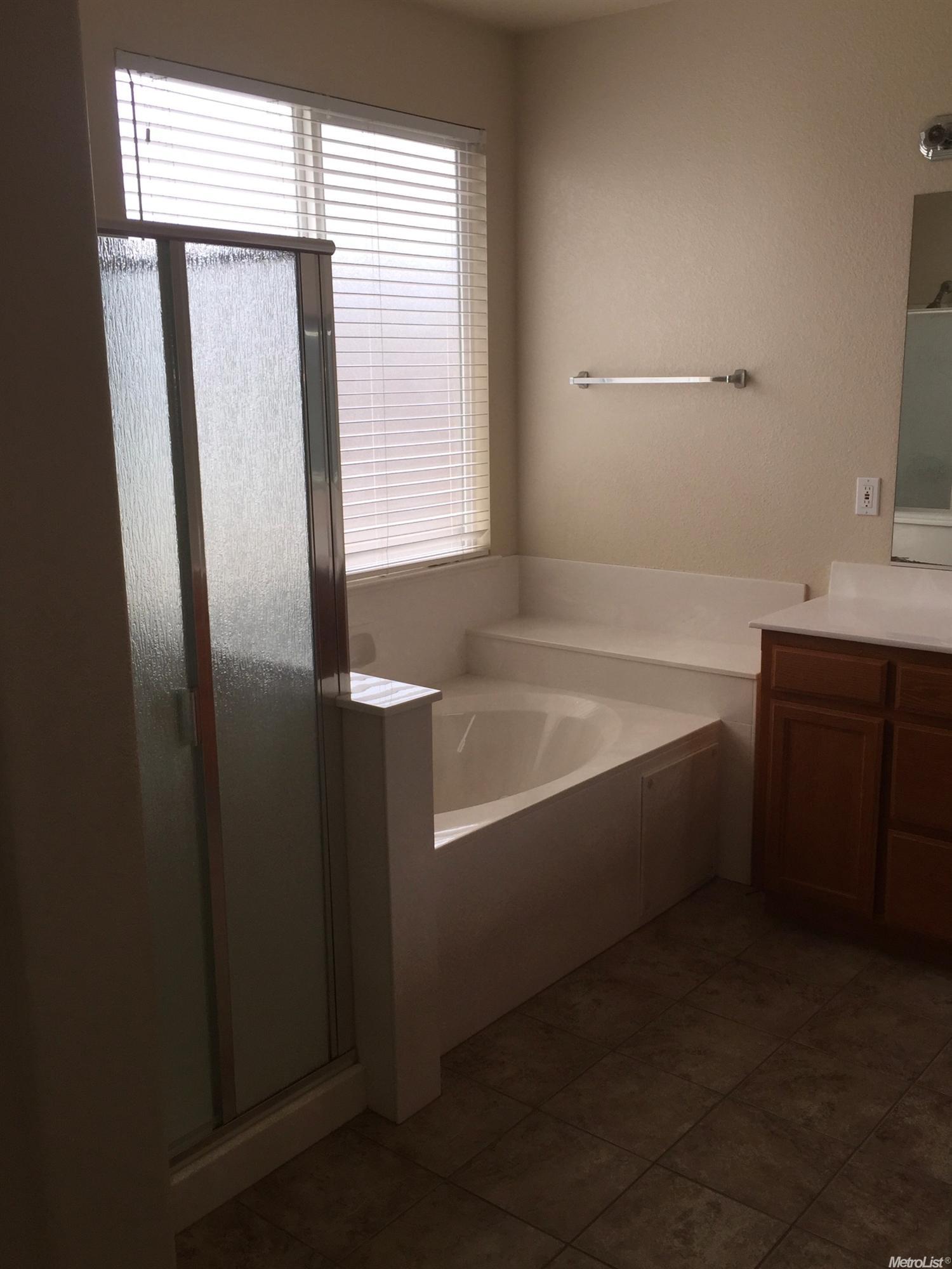 1758 Cocomo Pl, Manteca, CA 95337 photo 13