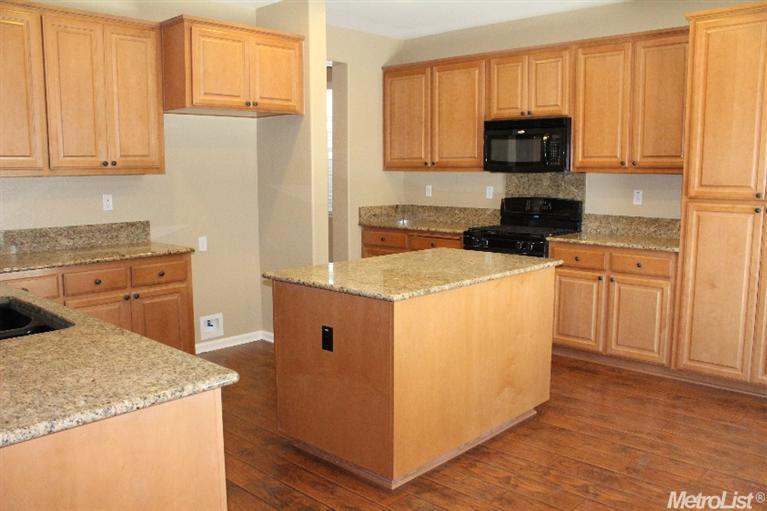 20768 Fairway Dr, Patterson, CA 95363 photo 1