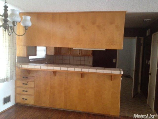 1656 Ohio Ave, Modesto, CA 95358 photo 7