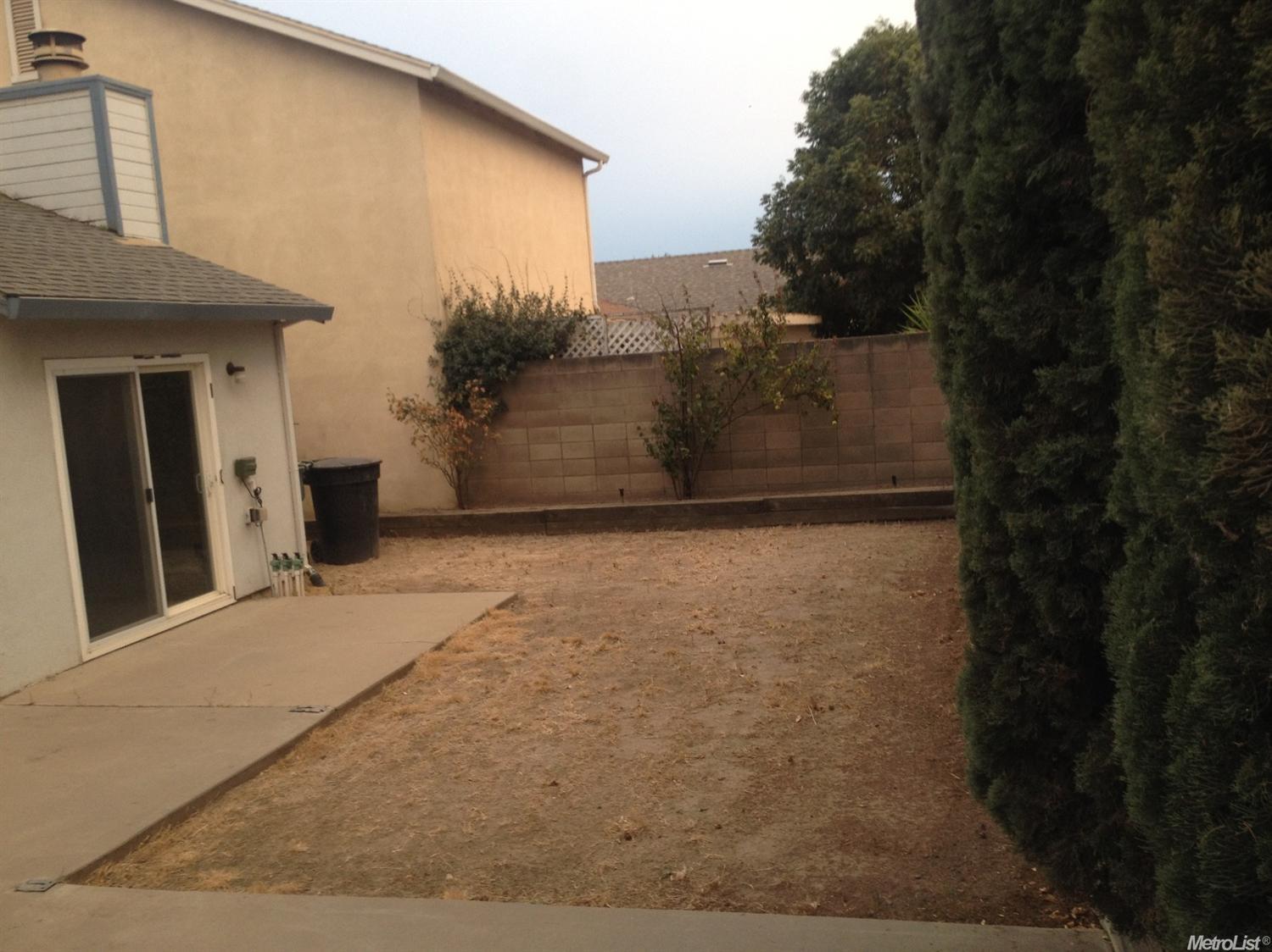 3921 Rotterdam Ave, Modesto, CA 95356 photo 7