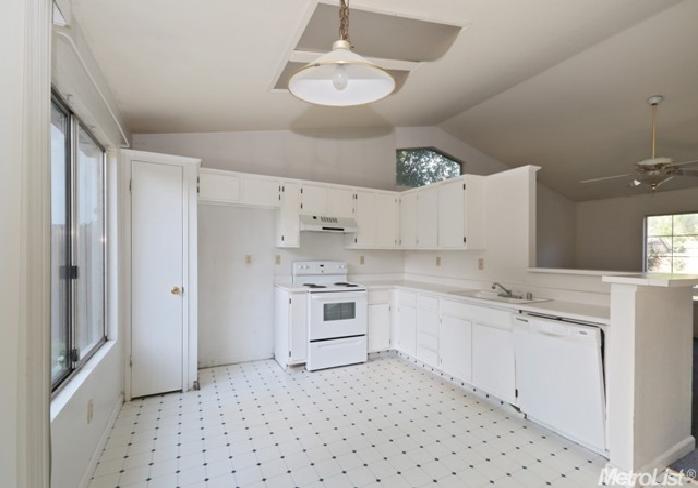 445 Ansonville Ln, Modesto, CA 95357 photo 5
