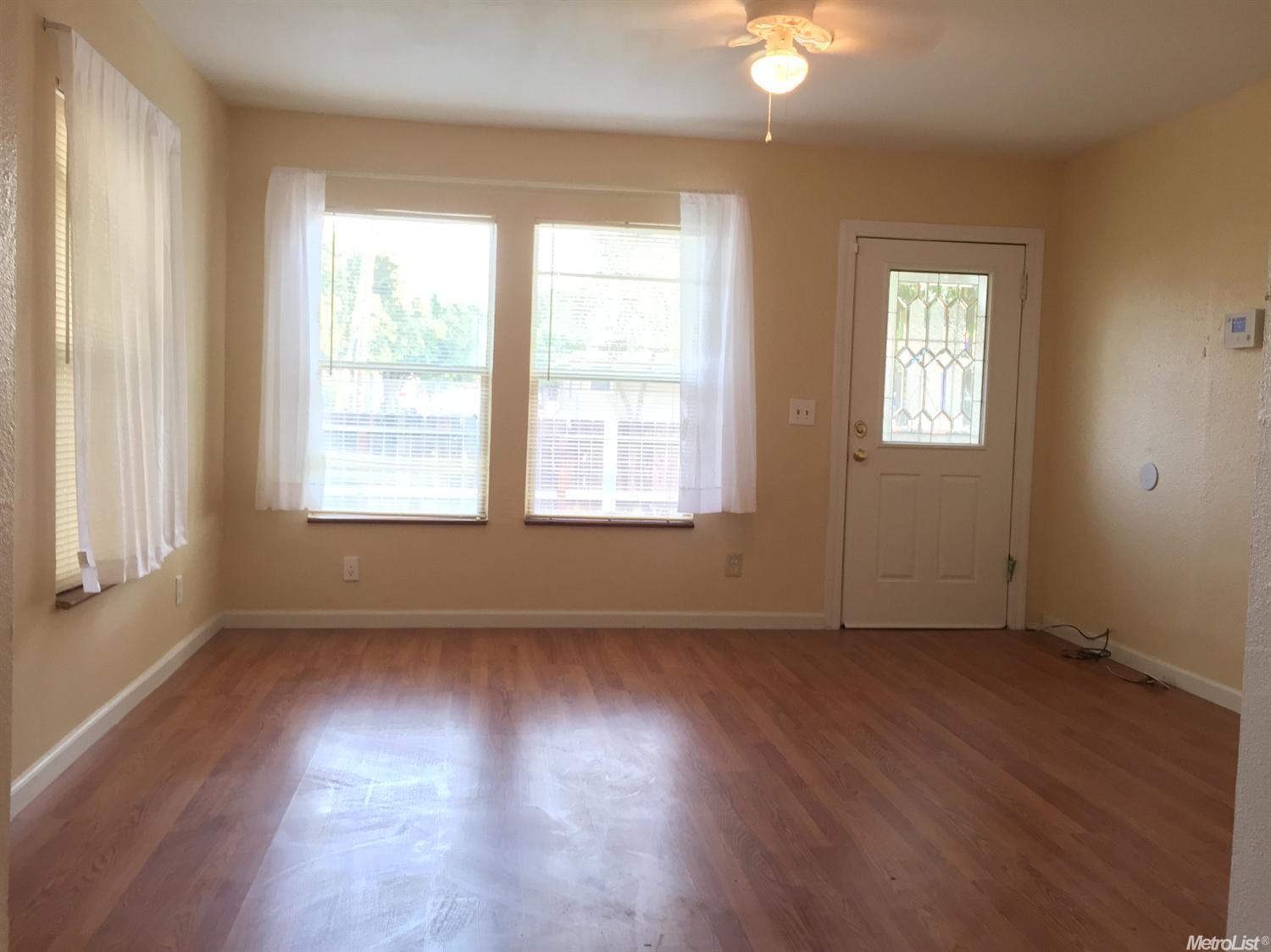 236 E Coolidge Ave, Modesto, CA 95350 photo 1