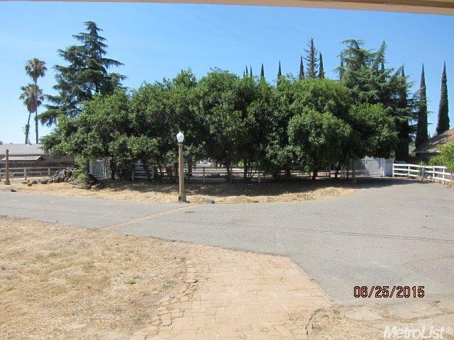 2355 Lehi Ave, Modesto, CA 95351 photo 3