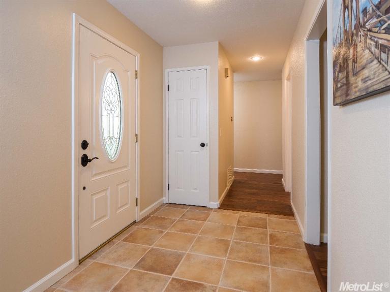 604 El Toro Way, Davis, CA 95618 photo 3