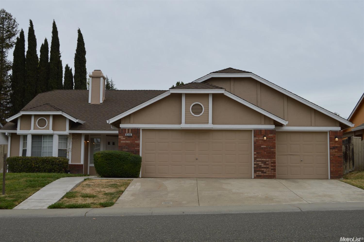 8206 Bellsbrae Dr, Antelope, CA 95843 photo 1
