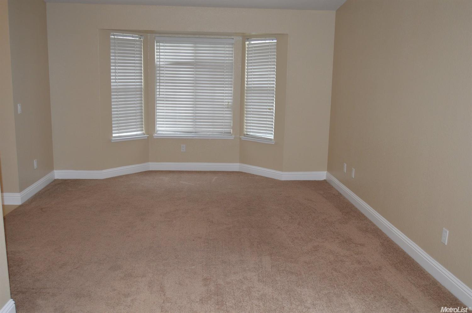 8206 Bellsbrae Dr, Antelope, CA 95843 photo 3