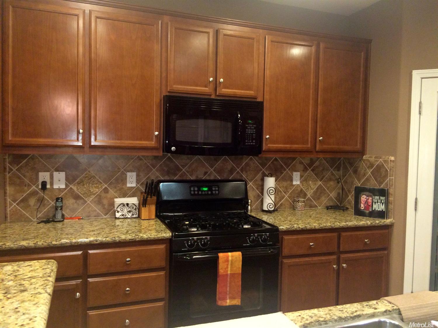 3750 N Berkeley Ave, Turlock, CA 95382 photo 7
