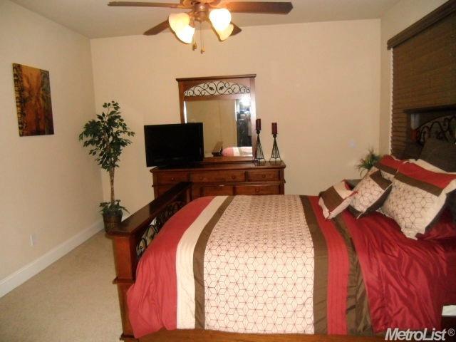3750 N Berkeley Ave, Turlock, CA 95382 photo 20