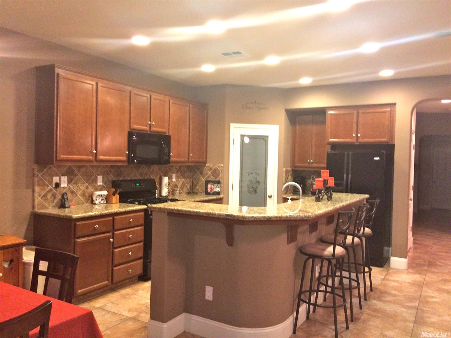 3750 N Berkeley Ave, Turlock, CA 95382 photo 6