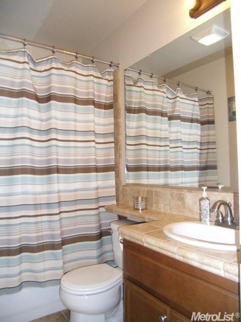 3750 N Berkeley Ave, Turlock, CA 95382 photo 15