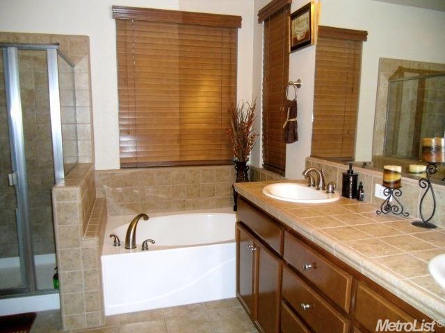 3750 N Berkeley Ave, Turlock, CA 95382 photo 21