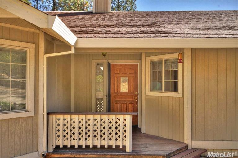 6157 Silverleaf Dr, Foresthill, CA 95631 photo 3