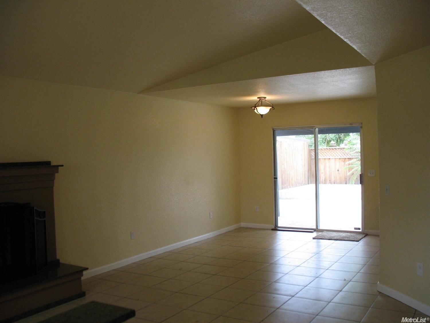 1416 Steele Ave, Modesto, CA 95351 photo 5